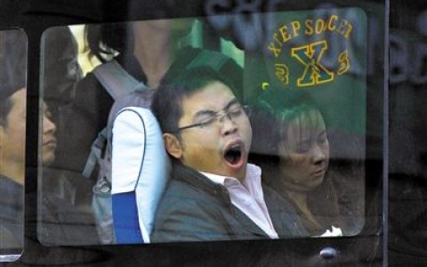 《圆桌派》这期对「为什么很多人不爱上班」的讨论好扎心... ​​​​
