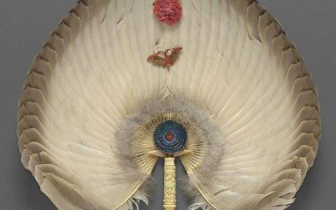 18至19世纪，中国出口西方国家的羽扇，现藏于美国波士顿博物馆。好美~