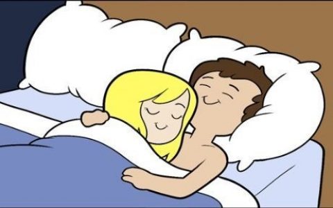 男朋友新换的情侣头像。