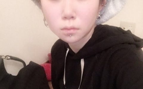 素颜出门遇到前男友