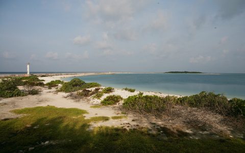 这座海景毛坯房,豪宅比不上