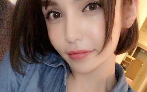 欧美网红精修高P VS 现实里抓拍无修图！！