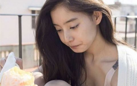 瞒着老婆借给一女性朋友10万，过了年后不接我电话了