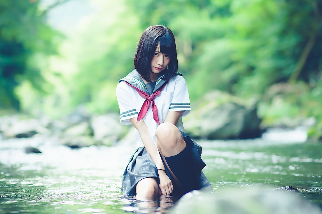美少女 软妹 JK制服 湿身