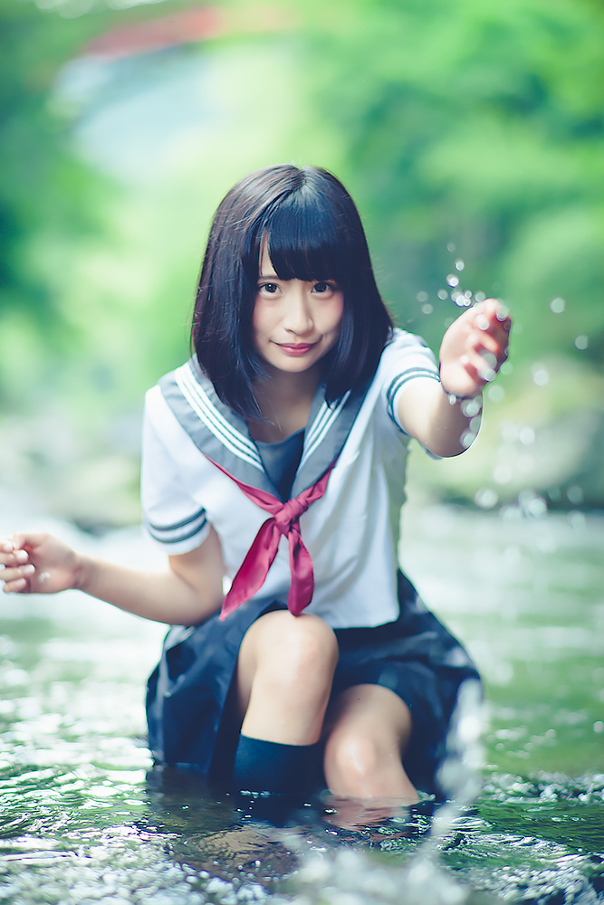 美少女 软妹 JK制服 湿身