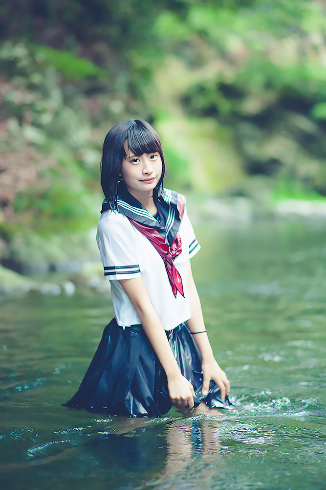 美少女 软妹 JK制服 湿身