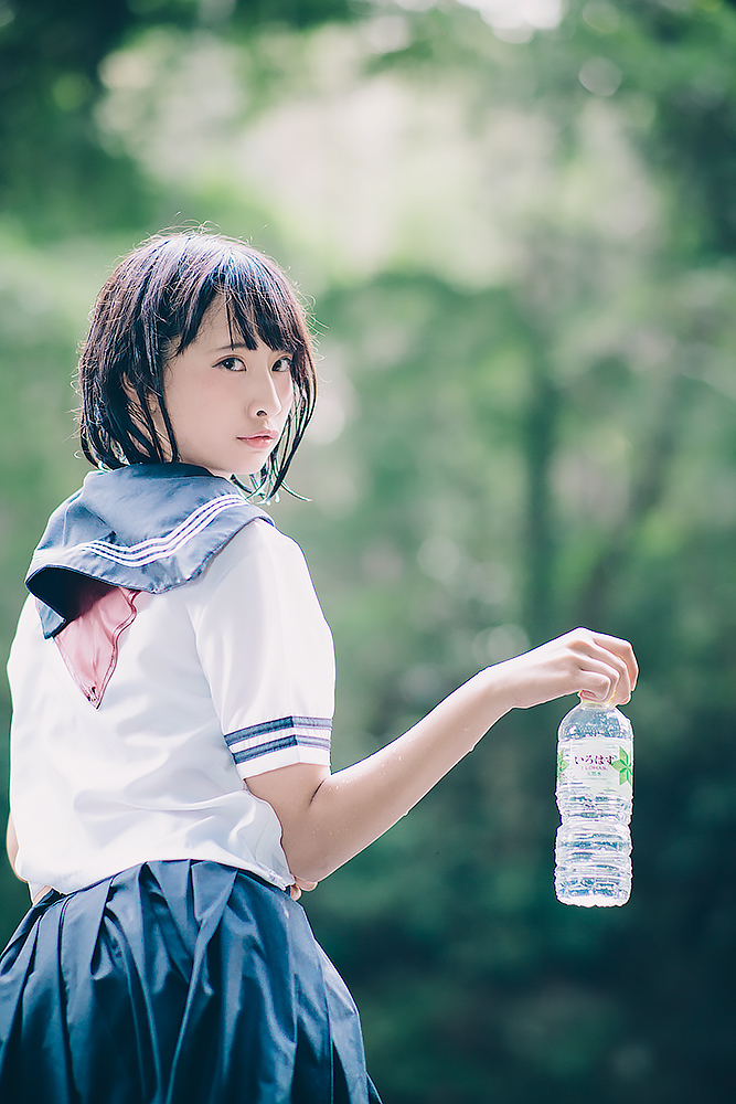 美少女 软妹 JK制服 湿身