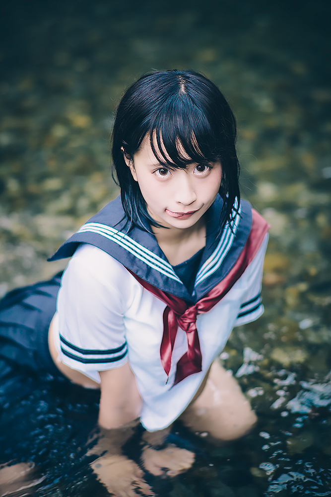 美少女 软妹 JK制服 湿身
