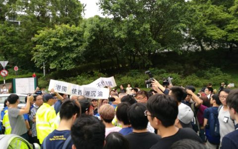 @胡锡进：香港出现骚乱，亲者痛仇者快