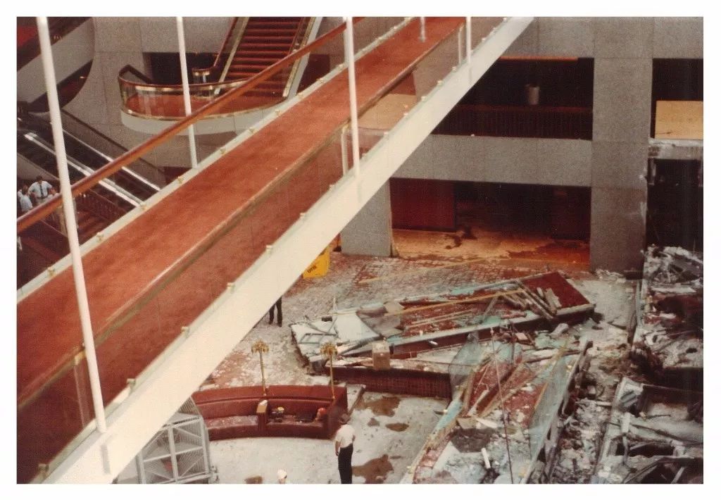 因为一根吊杆，这场911前最惨重的工程灾难送走了114条生命