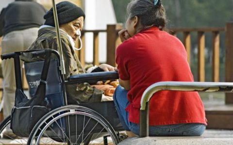 人性本恶我知道，但是我确实无法预料到会有这么极端。