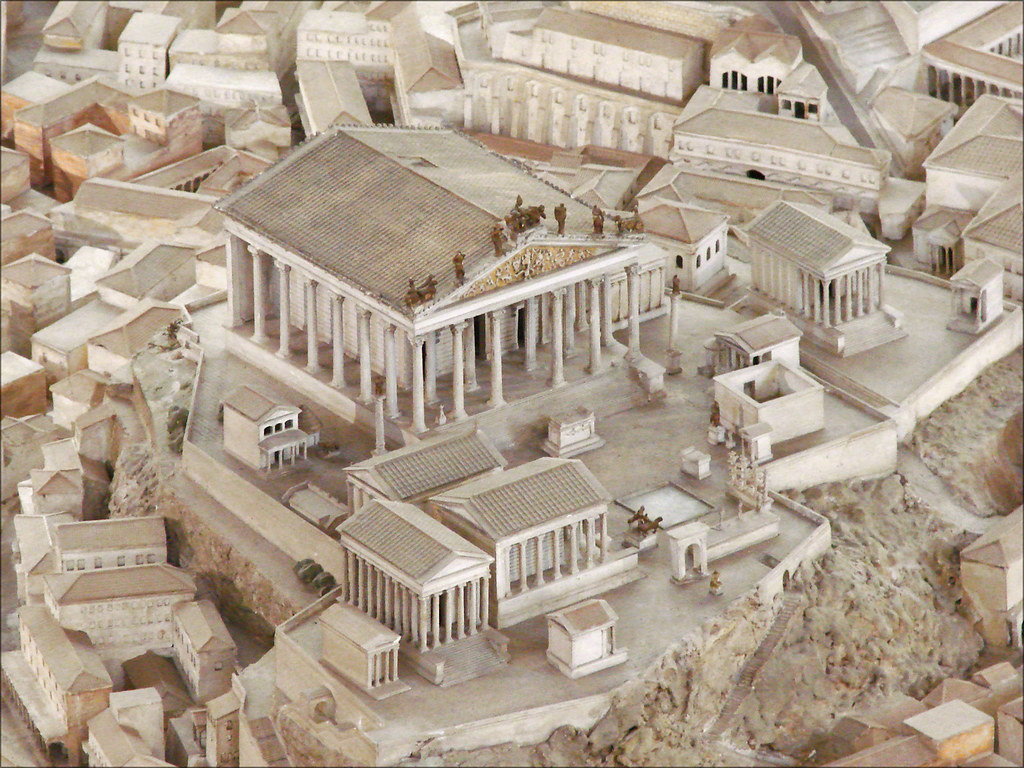 康斯坦丁一世时期公元4世纪的罗马城模型