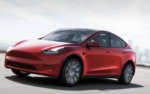 25万买Model 3梦碎？特斯拉拒绝向拼多多团购车主交车：不符合购车政策