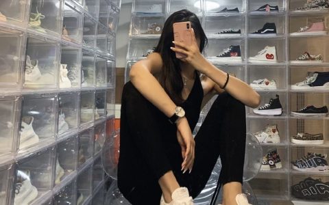 羡慕小姐姐这一墙的鞋