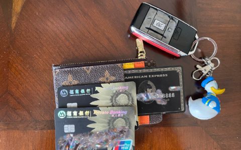 真人现身说法，在银行存款一亿是什么体验？