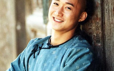 吴京：倾家荡产，盆满钵满