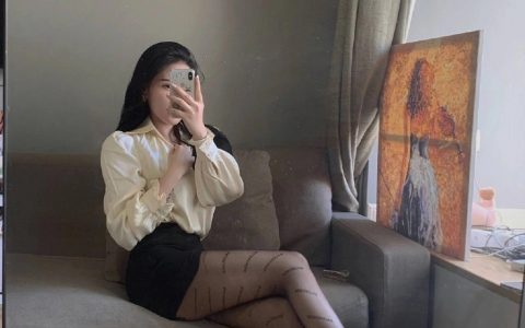 忍痛买了一双巴黎世家 ​​​​