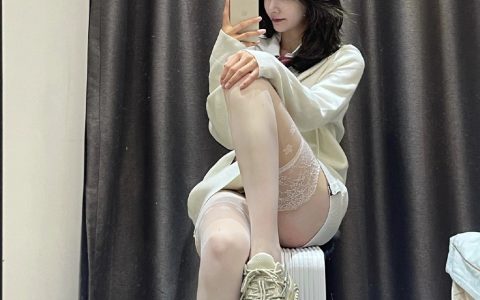 樱花筒袜也太好看了吧