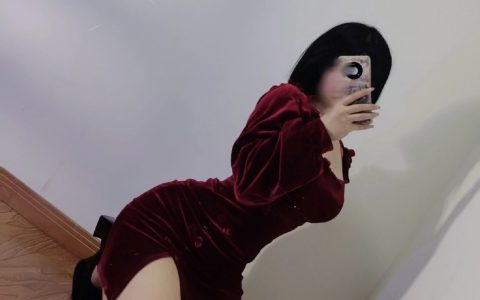 涨姿势微语录0113：准备过年前把自己的腿打断，这样亲戚到时候就只会关心我的病情不会问我的感情 ​​​​