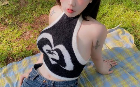 涨姿势INS美图录：naughty rabbit