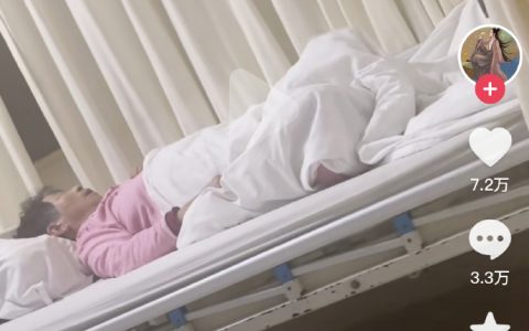 老太太：你们捂死我吧，给个痛快的 ​​​​