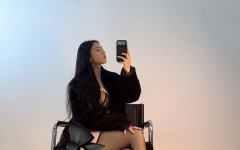 涨姿势微语录0210：打工的第一个注意事项：注意不要自己给自己找活。 ​​​