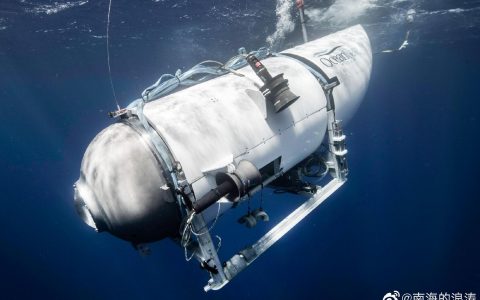 泰坦号深潜器失事前的最后水下短信通信记录：与死神徒劳地搏斗了18分钟