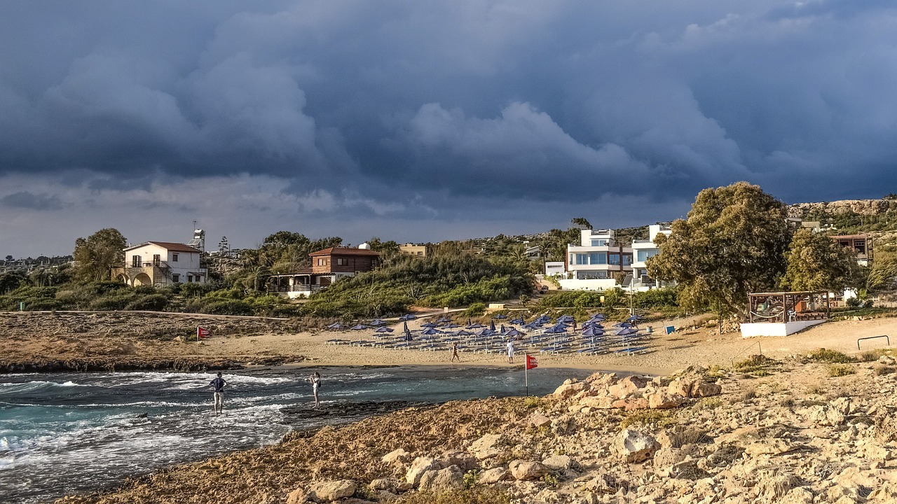 beach_2807129_1280.jpg