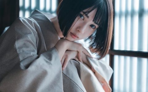 就像一片雪花，你是独一无二的，但从远处看，你和其他人一样。