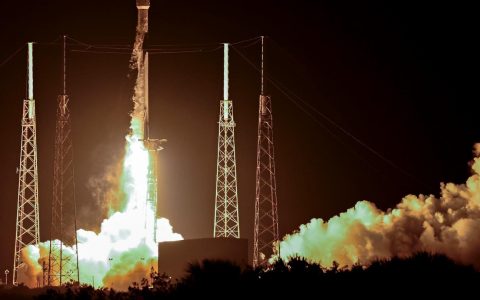 SpaceX实现盈利：一条漫长的 “弑神” 之路