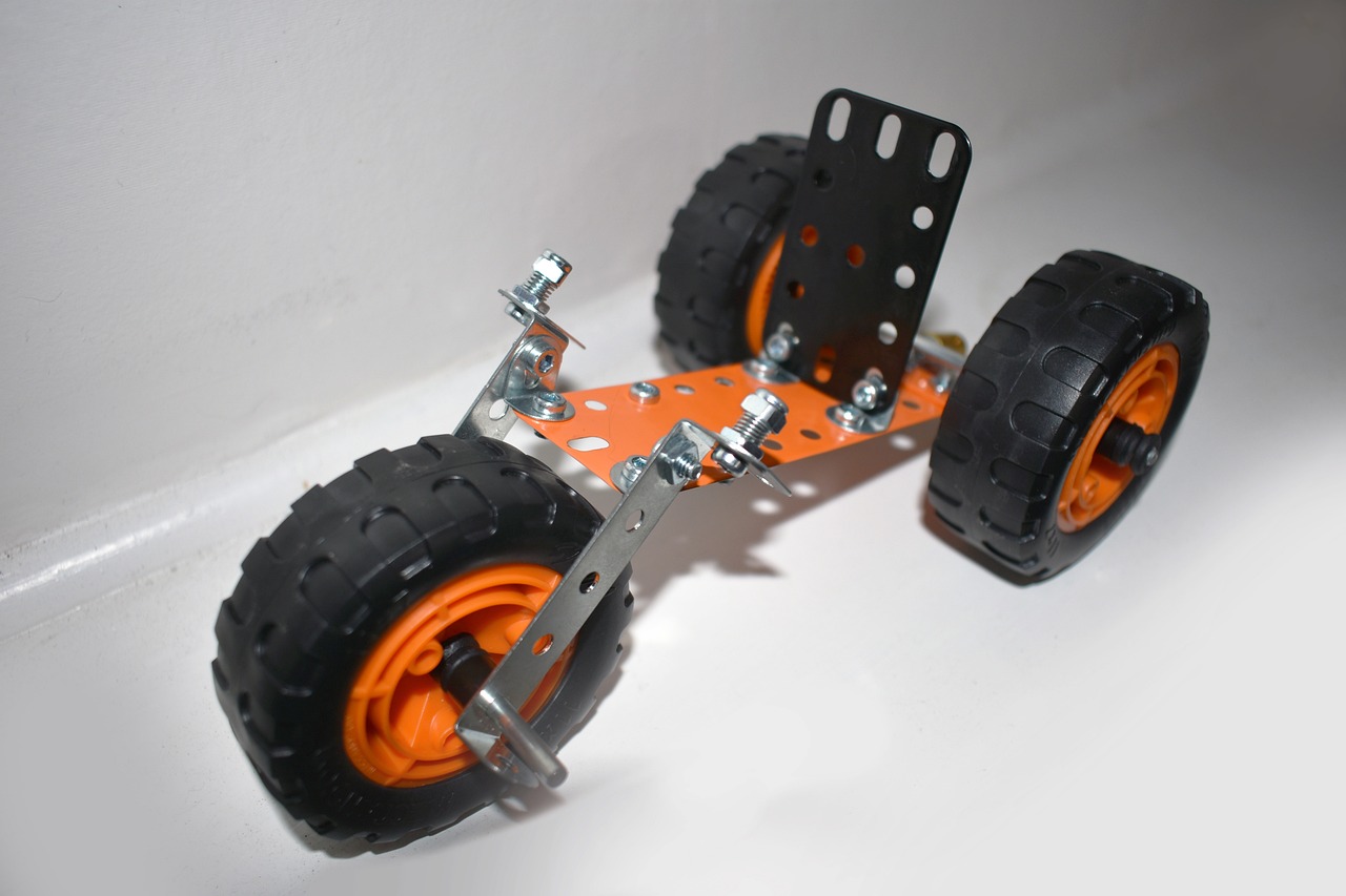 meccano_3480013_1280.jpg