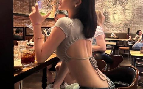 生活中的琐碎，只要拿起，那就是事儿；一旦放下，那都不是事儿。 ​​​