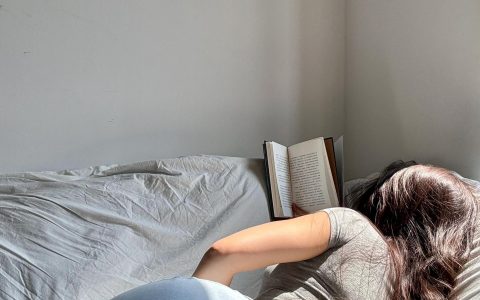 你借爱奇艺会员的时候怎么不孤僻了？ ​​​
