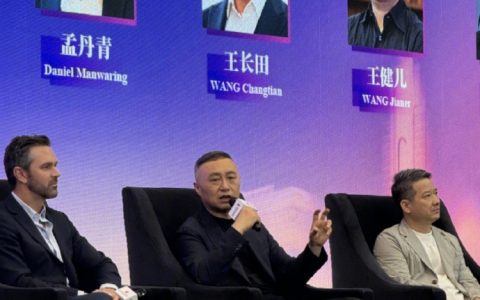 张艺谋导演电影版三体