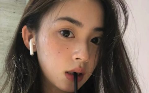 要是微信余额和支付宝余额能在一起，生出好多好多余额就好了 ​​​