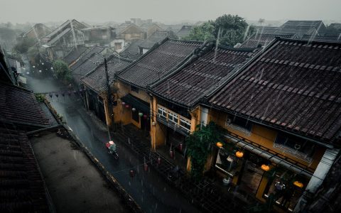 那些离开的地产人，最近又回来了