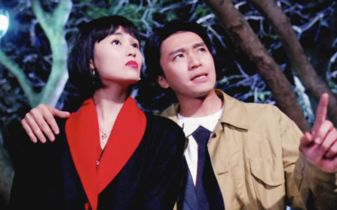 哥哥面前一条弯弯的河
