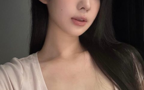 穷人家的孩子在富人家的孩子知道自己富有之前就已经意识到自己很穷了