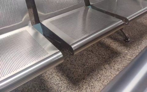 那地铁呢 ​​​