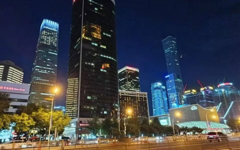 教师节这天，我放弃了编制