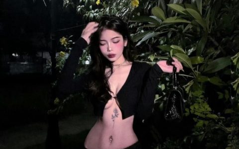 一个冷知识，中彩票五百万，先捐十万再交税比先交税再捐到手的多 ​​​