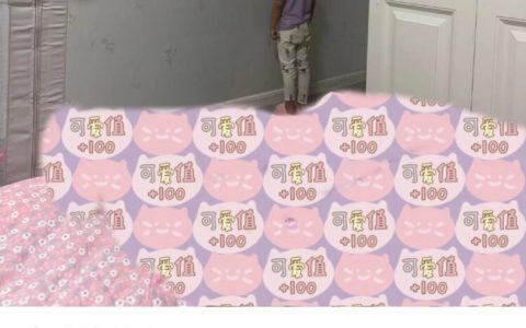 “你又忘了，在产房看到她的第一眼你心里想的是只要她健康快乐”