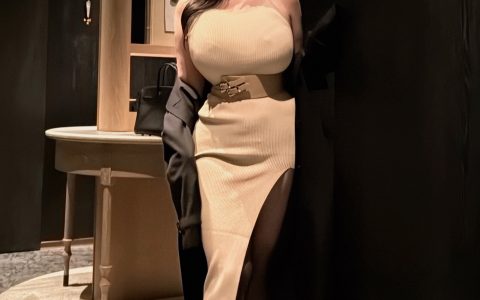 我肚子都被美团和京东的商战搞大了 ​​​